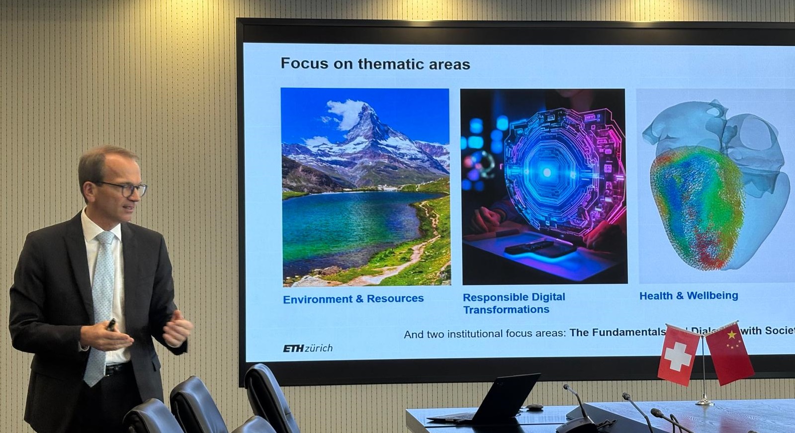 Professor Wagner Presenting