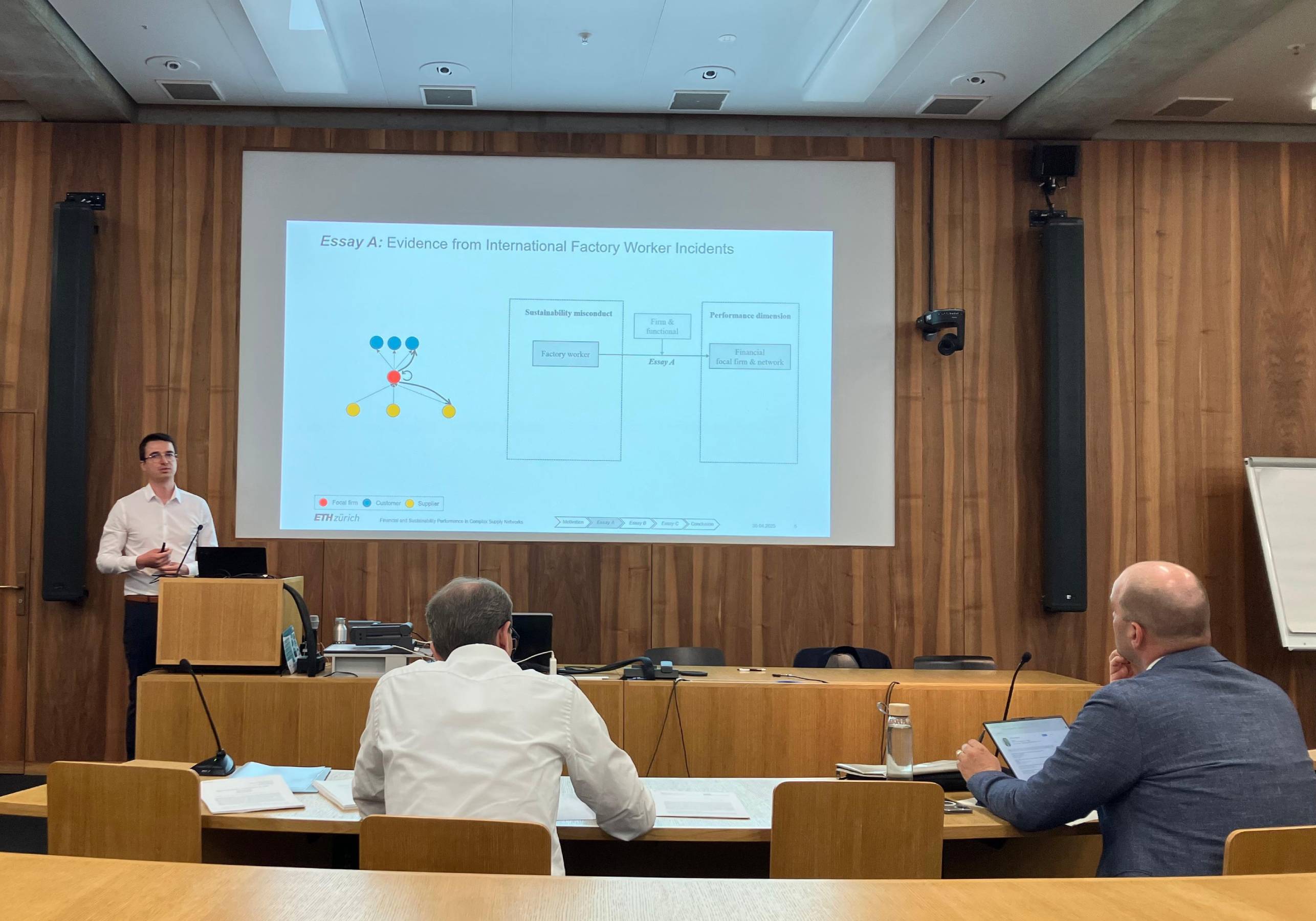 Christian Wagner defending his doctoral thesis
